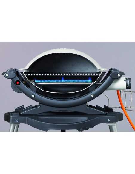 Barbecue a gas Weber 1200 con stand particolare della sezione