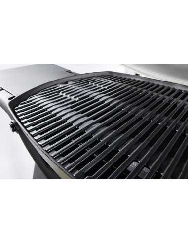 Barbecue a gas Weber Q 3200 particolare della griglia di cottura in ghisa Barbecue a gas Weber Q 3200 particolare della griglia di cottura in ghisa