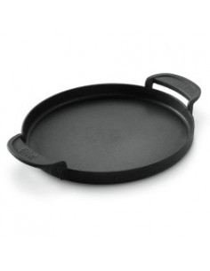 Piastra in ghisa Gourmet BBQ System Weber su sfondo bianco