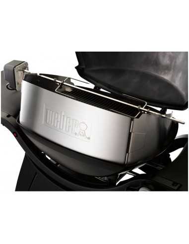 Girarrosto per Weber Q serie 300 e 3000 montato sul grill Girarrosto per Weber Q serie 300 e 3000 montato sul grill