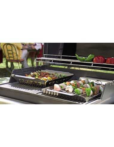 Piatto di cottura Weber -40 x 40 x 3 cm- posizionato su griglia