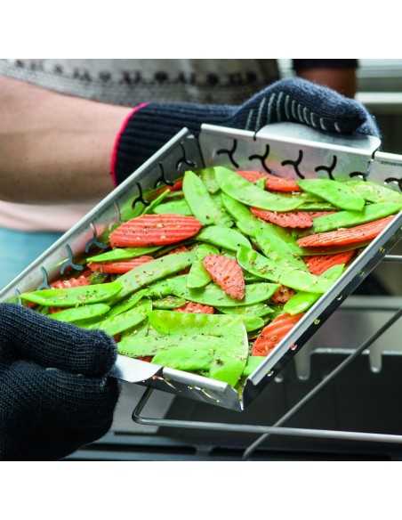 Vaschetta Weber per verdure (per supporto multilivello) con verdure in cottura