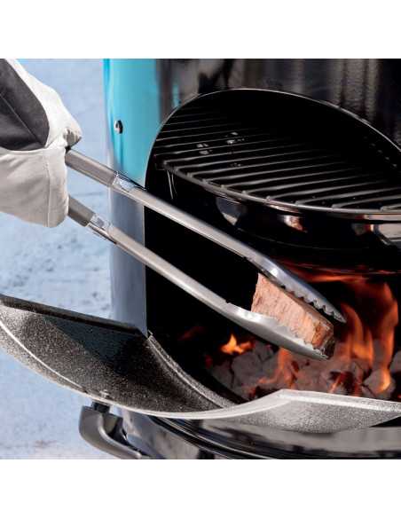 Kit 3 accessori Weber in acciaio inox su sfondo bianco